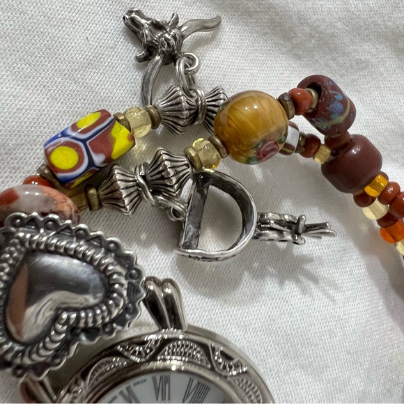 Vintage Charm Bracelet Made Using 925 Sterling Silver Charms New Batteries. - Picture 8 of 16